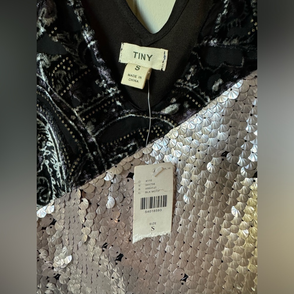 Anthropologie Tiny Cassandra Sequined Velvet Tank S - Picture 5 of 6